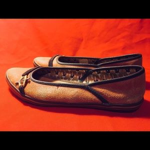 Size 7 Eleanor Keds Ostrich slip-ons. Worn.